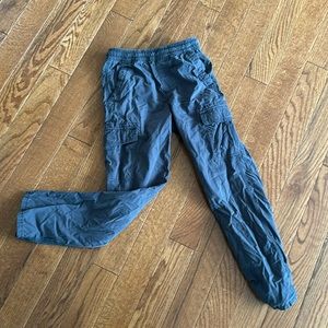 URBAN PIPELINE CARGO PANTS - GREY CARGOS - SMOKE AND PET FREE HOUSE!!